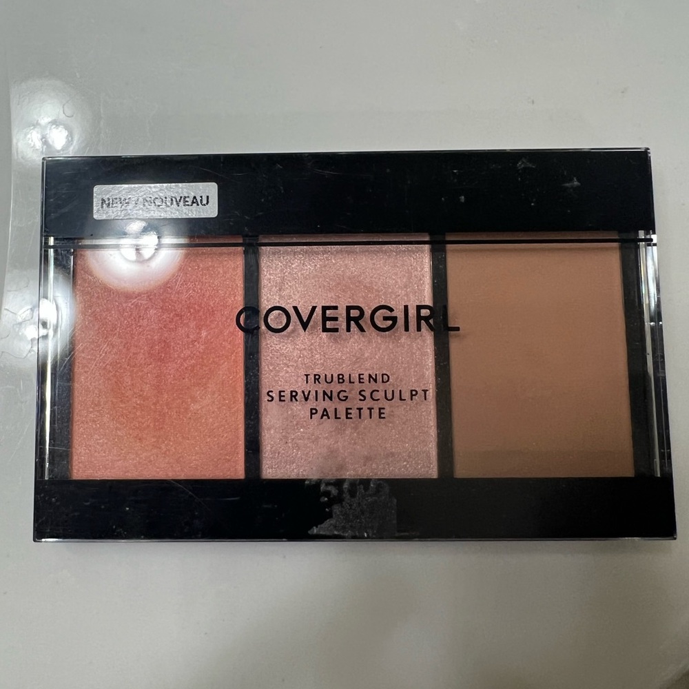 Covergirl face palette